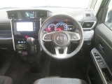 シンプルで使いやすいハンドル周りのデザイン。
