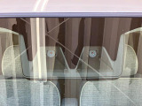 専用のパーツクリーナーを噴霧し、仕上げております。ボディーやガラスの拭き上げ、タイヤワックス等全体をキレイにしております。