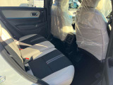 ハーフレザーシートで高級感のある内装