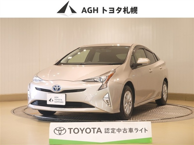 プリウス 1.8 S E-Four 4WD