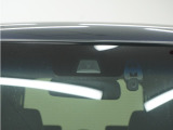 ◆Honda SENSING◆ カメラ等装置で精度の高い検知能力を発揮、安全運転を支援します。ステアリング上のコントローラーに注目!