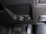 ETC車載器付きです。高速道路の料金所もスムーズに通過できます。※セットアップ費用は別途必要です。