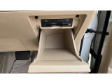 中古車なので、どなたでも走行距離は気になります。当社は走行管理システムという全国単位の共有システムにて全車両を走行距離の不正をチェック済!メーター不正の車輌は販売いたしません!!