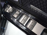 ◆パワーウィンドウスイッチ◆運転席から全席の窓の開閉操作を行うことが出来いつでも換気ができます!
