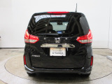 Honda認定中古車はU-Select保証1年付きで、有料で最長5年まで延長可能です。またU-Select Premium保証の中古車は無料保証2年付きで、有料で最長5年まで延長可能です。