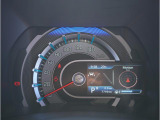 【明るく見やすいメーター】視認性が良く明るく見やすいメーター。運転者にとって見やすいメーターは運転していても疲れないですよね。