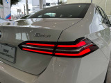BMW正規ディーラー BMW Premium Selection調布の認定中古車です。厳しい基準をクリアした高品質車両のみ販売。BMW認定中古車保証付き(最長4年・距離無制限)、全国納車対応可能です。