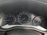 速度メーターと距離表示です。