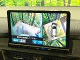 【マルチビューカメラシステム】専用のカメラにより、上から見下ろしたような視点で360度クルマの周囲を確認することができます☆死角部分も確認しやすく、狭い場所での切り返しや駐車もスムーズに行えます。