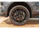 【SKY GROUP】BMW、MINI、VOLVO、JAGUAR、LANDROVER、PORCHE、MASERATI、LAMBORGHINI、ASTON MARTINの他14ブランドの輸入車を取り扱う正規ディーラーです。新潟県/神奈川県/東京都中心に全国で販売をしております。