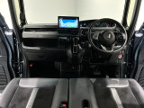 【前方視界】開放的な前方視界!運転がしやすく疲れにくいです♪窓が大きく、見通しがとっても良いおクルマですよ♪
