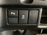 ETCの下にはHondaセンシング用の、VSA(ABS+TCS+横滑り抑制)解除スイッチなどがついています。