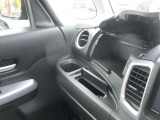 オールメーカーの軽未使用車・軽中古車を実際に「見て」「座って」「一度に比較」できるのが魅力です!
