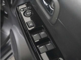◆パワーウィンドウスイッチ◆運転席から全席の窓の開閉操作を行うことが出来いつでも換気ができます!
