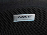 BOSEオーディオシステムが装備。上質な音域を再現します。