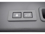 パワーリヤゲート スイッチ1つでリヤゲートの開閉が可能です。(メモリー機能付きでリヤゲートの開閉角が変えれます。)