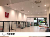 リニューアルオープンしたての綺麗な店舗です
