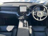 XC90 ウルトラ T8 AWD プラグインハイブリッド 4WD 