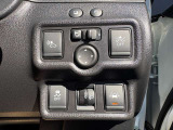各種便利な機能が運転席周りに付いているので、普段使いがとってもしやすい!