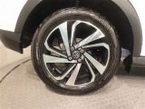 195/60R17タイヤ&17&times;6J アルミホイール(切削光輝+ ブラック塗装)