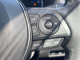 【プリクラッシュセーフティ】前方の車両等を検知し、衝突しそうな時は警報で注意を促し、ブレーキを踏む力をサポート。ブレーキを踏めなかった場合は衝突被害軽減ブレーキが作動、衝突回避をサポートします。