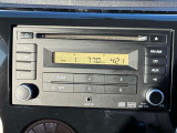 CDラジオが付属しています。AUXの外部入力で音楽を聴くことも可能です。