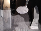 【アルミフットペダル】アクセルとブレーキペダル・フットレストをアルミにすることで車内のスポーティさと高級感を演出いたします☆