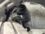 お車を安心してお乗りいただく為には、足回りの定期点検が欠かせません。サービスサポート(有償保証)では無料点検もご提供しており、安心のカーライフをお過ごしいただけるサポート体制が整っています。