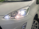 【LEDヘッドライト】悪天候や夜間走行時も良好な視界を確保し安心して運転できる高輝度LEDヘッドライトを装備!点灯速度が早く、消費電力も抑えられています。