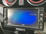Bluetooth接続で、スマートフォンとの連携もスムーズ。音楽や通話も車内で手軽に楽しめます。快適なカーライフを演出します。