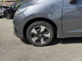 弊社は、お客さまのニーズにお応え出来るよう、豊富な車種を取り揃えております。お乗り換えの際も、是非、よろしくお願いいたします。