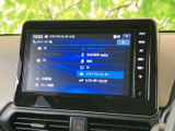 ラジオやBluetooth Audioなど、複数の音源を画面から選べる仕様です。聴きたい音楽や音声に合わせて切り替えやすく、日々の移動時間をお好みの音源とともに過ごせます。