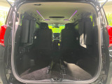 ドライバーによって運転しやすいポジションは異なり、あの車はどうなのか不安なこともありますよね。気になるお車は店頭で乗り込んでご確認いただけます♪