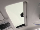 【ツインサンルーフ】サンルーフ装備車両!高級感もアップ、大人気オプション解放感溢れる快適なドライブをお楽しみください♪