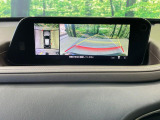 【360&deg;ビューモニター】専用のカメラにより、上から見下ろしたような視点で360度クルマの周囲を確認することができます☆死角部分も確認しやすく、狭い場所での切り返しや駐車もスムーズに行えます。