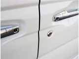 自社で車検を行う事が出来る検査ラインも完備しており、リバーサイド内で車検と法定点検・整備が完結します。