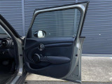 ◆全国納車可能です。納車方法及び費用につきましては、お気軽にコーディネーターまでご相談ください。遠方のご納車の際も我々がしっかりサポートさせて頂きます。お気軽にスタッフまでご相談下さい。