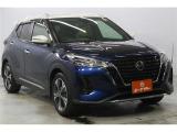 キックス 1.2 X FOUR ツートーン インテリアエディション(e-POWER) 4WD 禁煙車 フル...