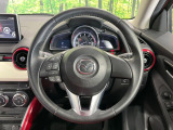 【純正革巻きステアリング】上質な革を使用することで、手にしっかり馴染みとても運転しやすいハンドルです♪