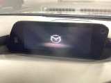 【純正8型ナビ】人気の純正ナビを装備。オーディオ機能も充実しており、Bluetooth接続すればお持ちのスマホやMP3プレイヤーの音楽を再生可能!毎日の運転がさらに楽しくなります!!