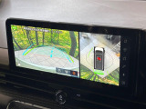 【アラウンドビューモニター】専用のカメラにより、上から見下ろしたような視点で360度クルマの周囲を確認することができます☆死角部分も確認しやすく、狭い場所での切り返しや駐車もスムーズに行えます。