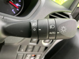 操作しやすいウインカーレバーは、安全な車線変更をサポートします。直感的な操作で、スムーズな運転をアシストします。