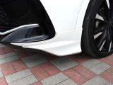当社の車両は、オークションなどで高評価のお車を厳選して仕入れています。第三者鑑定やオークション評価4点以上にこだわっており、内外装共に状態の良いお車です。是非ご覧になってください。