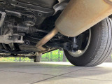 お車を安心してお乗りいただく為には、足回りの定期点検が欠かせません。サービスサポート(有償保証)では無料点検もご提供しており、安心のカーライフをお過ごしいただけるサポート体制が整っています。