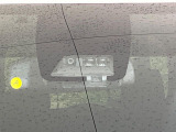 【トヨタセーフティセンス】走行中に前方の車両等を認識し、衝突しそうな時は警報とブレーキで衝突回避と被害軽減をアシスト。より安全にドライブをお楽しみいただけます。