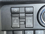 長押しすると運転席から両側電動スライドドアを開閉出来ます!