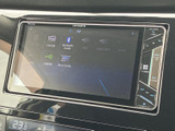 お気に入りの音楽を、高音質で楽しめます。Bluetooth接続で、スマートフォン内の楽曲も簡単に再生可能です。