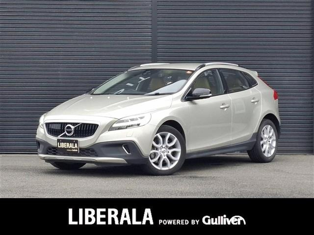 V40クロスカントリー D4 サマム ディーゼル 本革シート 修復歴無し