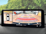 【360&deg;ビューモニター】専用のカメラにより、上から見下ろしたような視点で360度クルマの周囲を確認することができます☆死角部分も確認しやすく、狭い場所での切り返しや駐車もスムーズに行えます。