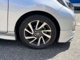 弊社は、お客さまのニーズにお応え出来るよう、豊富な車種を取り揃えております。お乗り換えの際も、是非、よろしくお願いいたします。